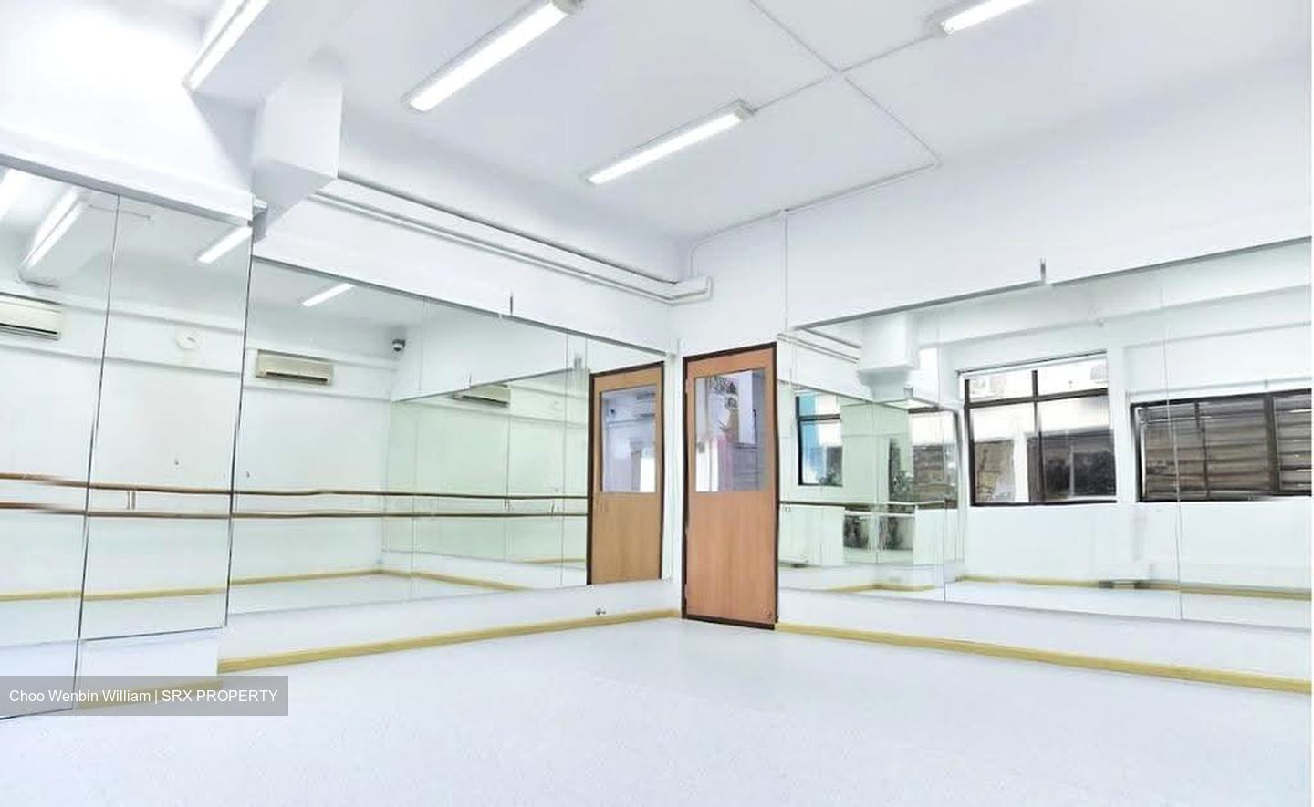 Goldhill Shopping Centre (D11), Retail #610457871